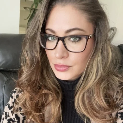 Amelia Schwam, Haven House Realty