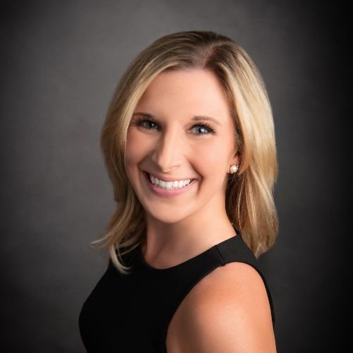 {`Leighanne Potts, REALTOR at the Treasure Davis Team`}